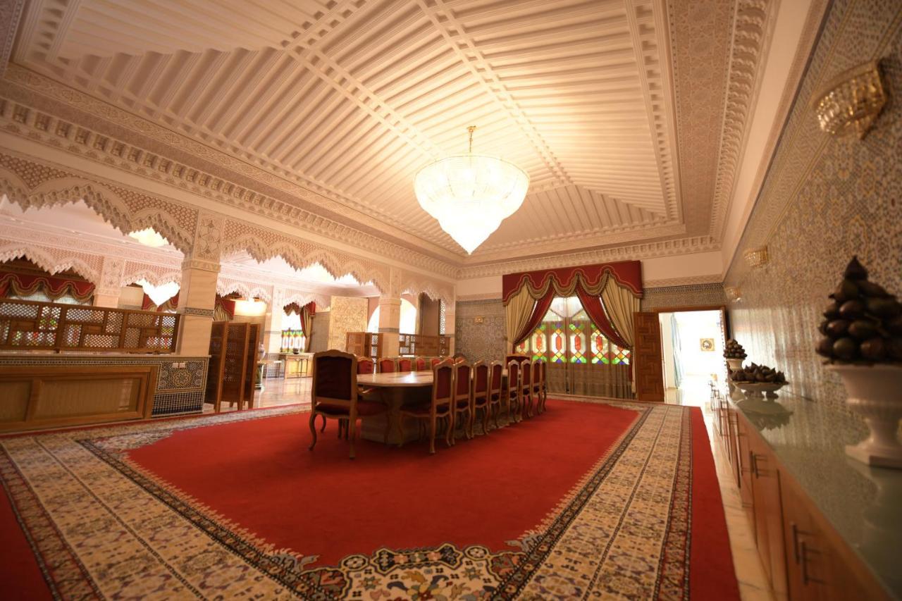 El Olivar Palace Marrakech El Harkat المظهر الخارجي الصورة The dining room
