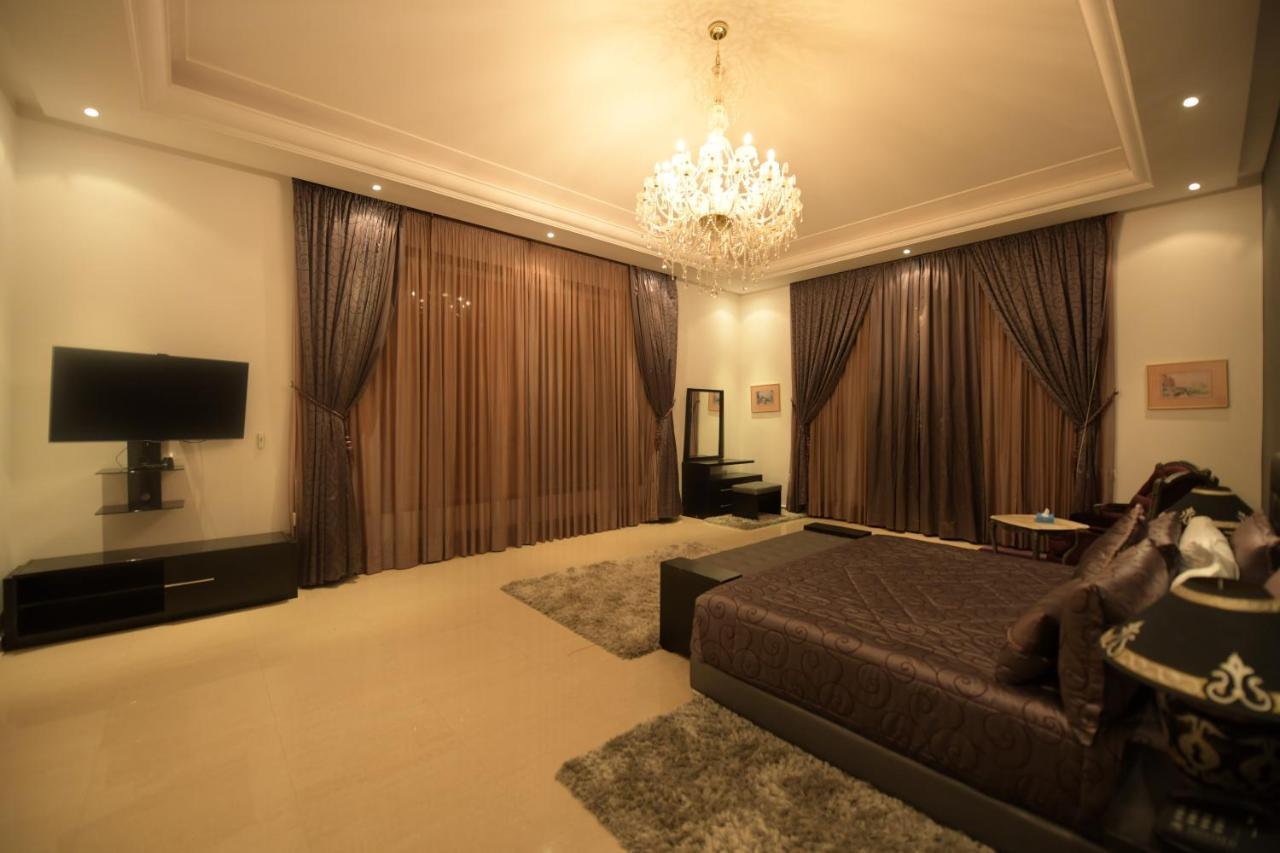 El Olivar Palace Marrakech El Harkat المظهر الخارجي الصورة A bedroom