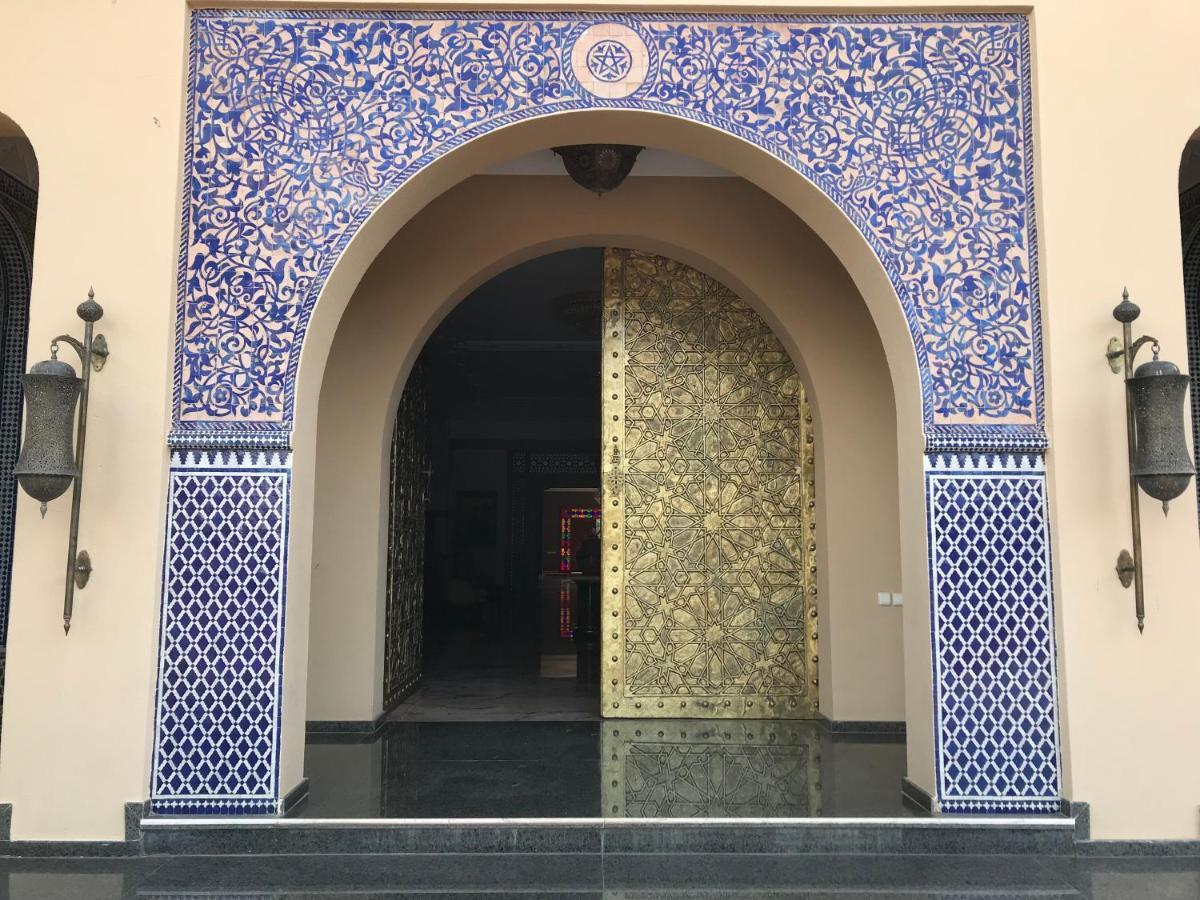 El Olivar Palace Marrakech El Harkat المظهر الخارجي الصورة Entrance to the museum