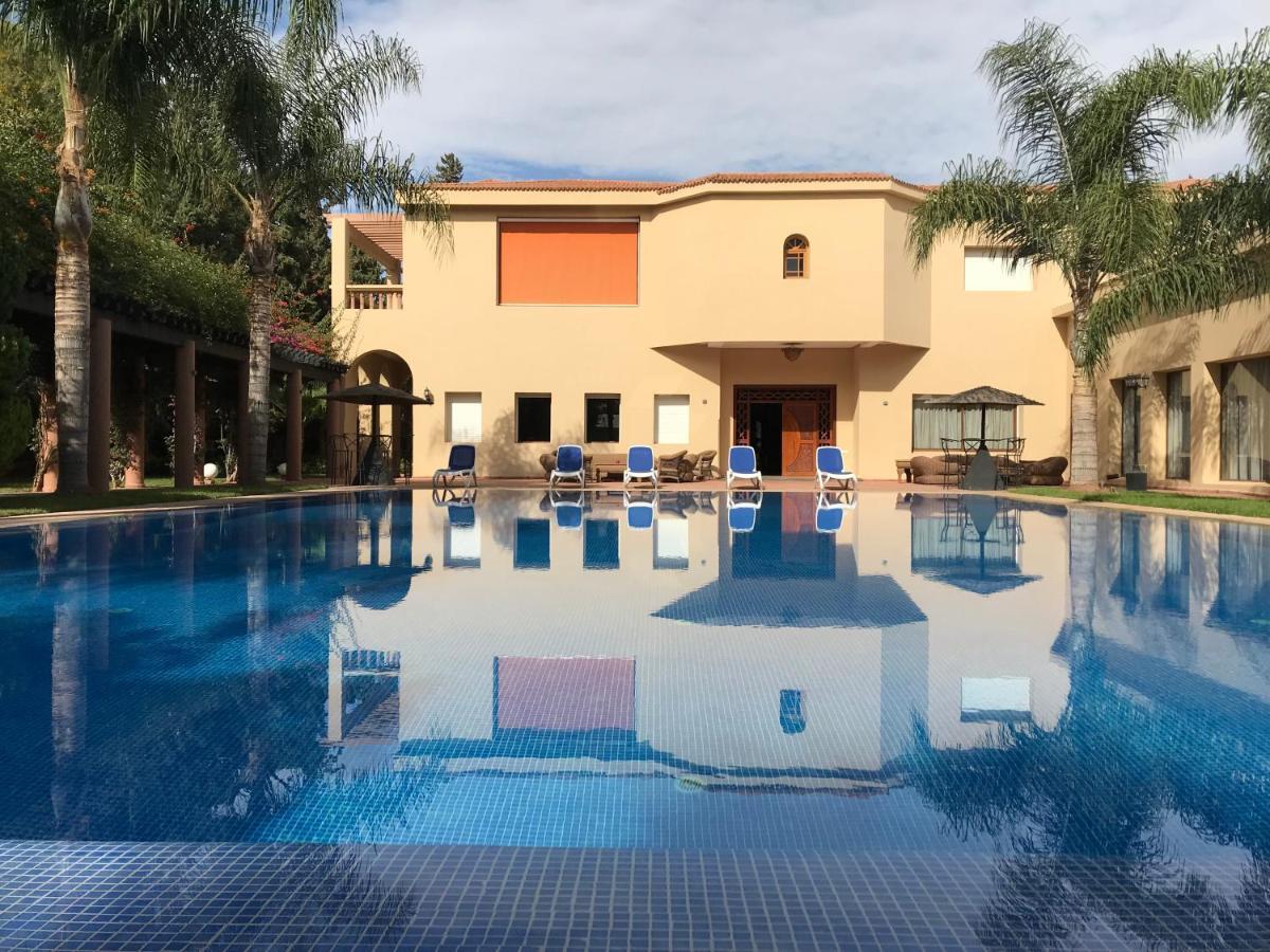 El Olivar Palace Marrakech El Harkat المظهر الخارجي الصورة The swimming pool at the hotel