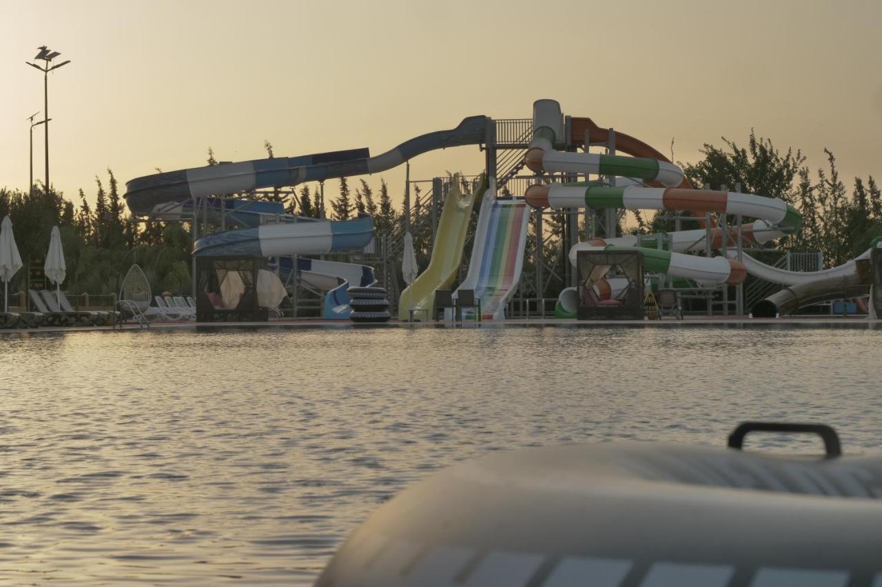 El Olivar Palace Marrakech El Harkat المظهر الخارجي الصورة Water park in the resort
