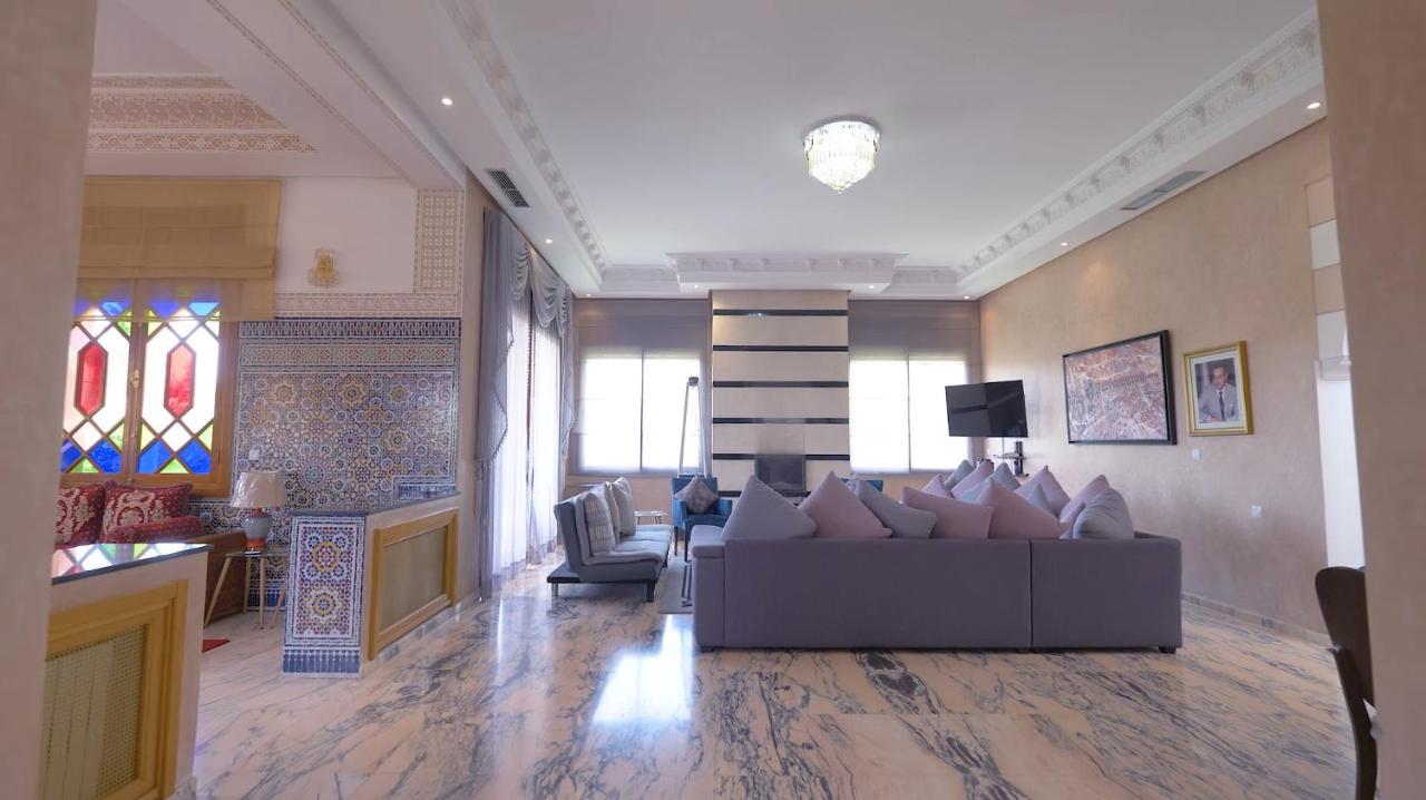 El Olivar Palace Marrakech El Harkat المظهر الخارجي الصورة A 3D rendering of a living room